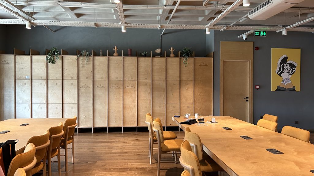 OFİS/ÇALIŞMA ALANLARI